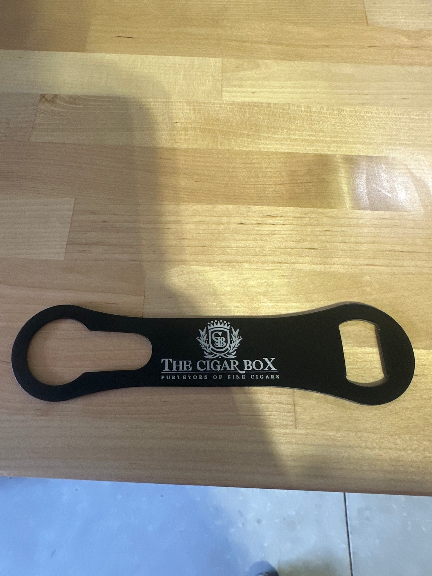 Black metal bar keys laser engraved - Etchlahoma